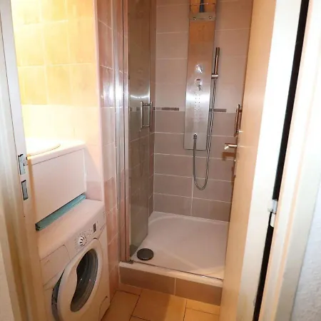 Duplex Climatise, 2 Pieces Avec Mezzanine, Parking Et Terrasse, Proche Et Commerces - Fr-1-307-235 Apartmán