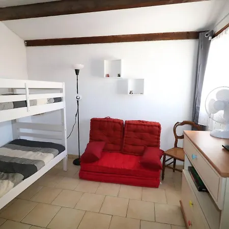 Apartmán Duplex Climatise, 2 Pieces Avec Mezzanine, Parking Et Terrasse, Proche Et Commerces - Fr-1-307-235