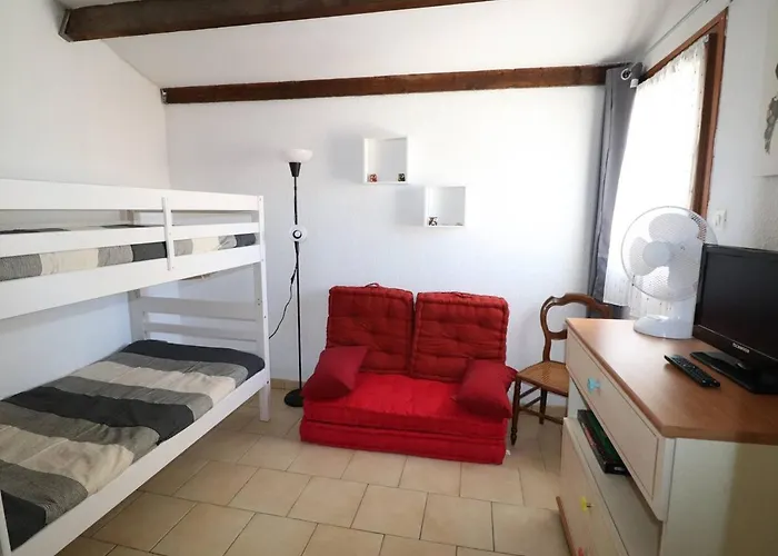 Apartament Duplex Climatise, 2 Pieces Avec Mezzanine, Parking Et Terrasse, Proche Et Commerces - Fr-1-307-235